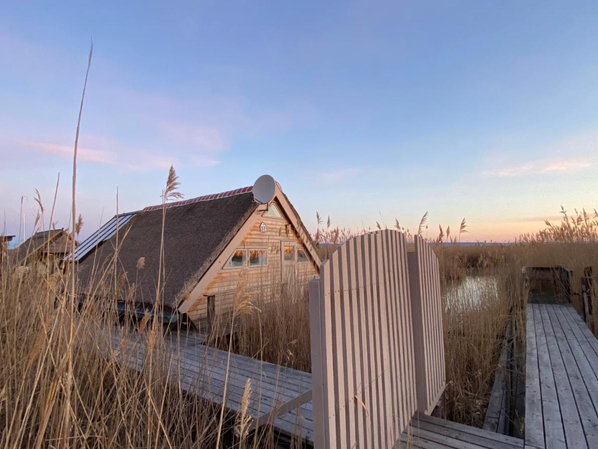 Seehuette Neusiedlersee - Pfahlbau Waterfront 1 Руст Экстерьер фото